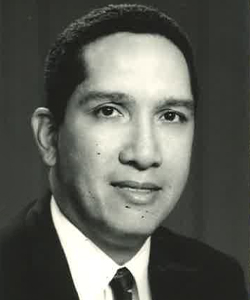 Carlos D. Karamañites